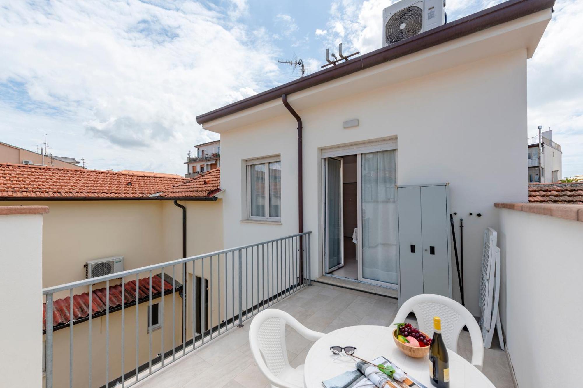 Suite Ondina Viareggio Apartments Exteriér fotografie